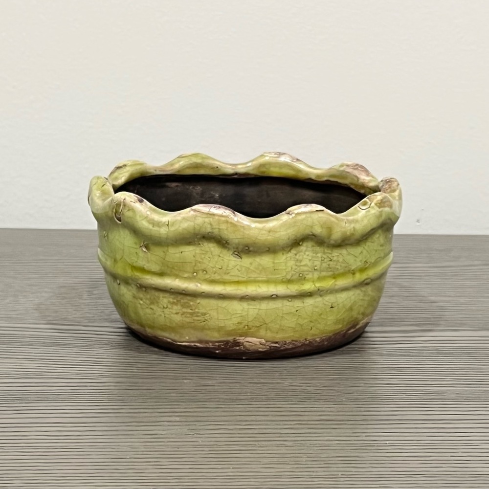 Glazed Round Decorative Accent Bowl [container]